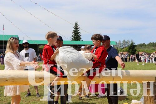 Чирмешән район Сабан туе: уеннар, бәйгеләр (ФОТОРЕПОРТАЖ)