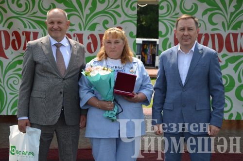 Чирмешән Сабан туе: кыр батыры мини-тракторга ия (ФОТОРЕПОРТАЖ)