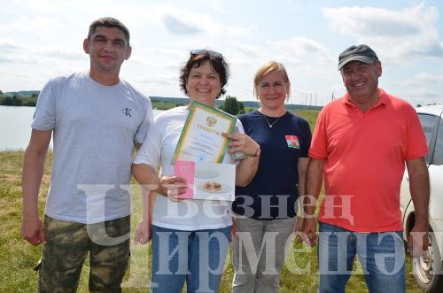 Черемшанцы на Ильмовском пруду соревновались в рыбной ловле (ФОТОРЕПОРТАЖ)