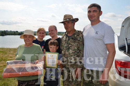 Черемшанцы на Ильмовском пруду соревновались в рыбной ловле (ФОТОРЕПОРТАЖ)