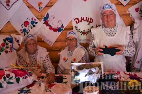 Чирмешәндә "Суган даласы" бәйрәме узды (ФОТОРЕПОРТАЖ)