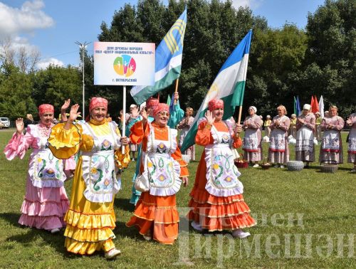 Чирмешәндә "Суган даласы" бәйрәме узды (ФОТОРЕПОРТАЖ)