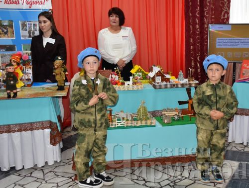 Чирмешәндә укытучыларның август конференциясе хәйрия ярминкәсе белән башланды (ФОТОРЕПОРТАЖ)