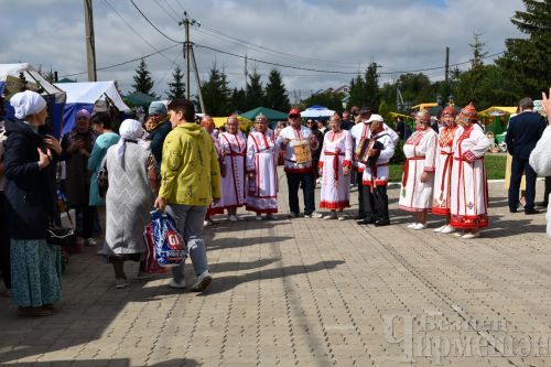 Чирмешәндә яңа уку елы алдыннан укытучыларны бүләкләделәр (ФОТОРЕПОРТАЖ)