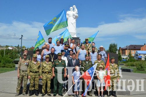 Чирмешәндә һава десантчылары бәйрәм итте (ФОТОРЕПОРТАЖ)