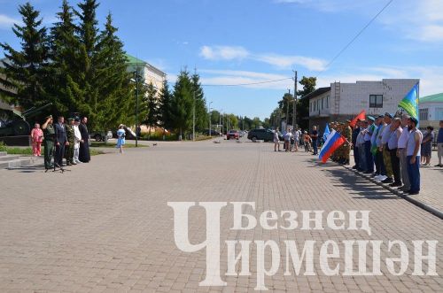 Чирмешәндә һава десантчылары бәйрәм итте (ФОТОРЕПОРТАЖ)
