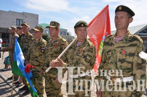 Чирмешәндә һава десантчылары бәйрәм итте (ФОТОРЕПОРТАЖ)