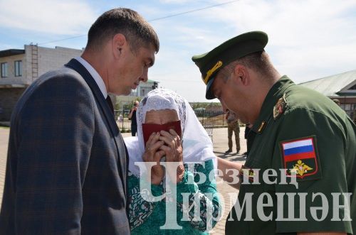 Чирмешәндә һава десантчылары бәйрәм итте (ФОТОРЕПОРТАЖ)