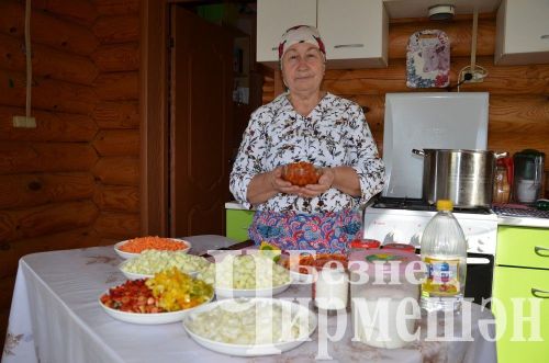 Кечкенә Якты Тауның шкатулка ясау остасы да бар (ФОТОРЕПОРТАЖ)