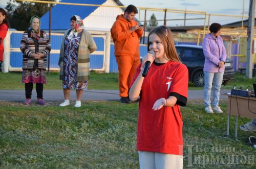 Кирпеч заводы бистәсендә күршеләр бәйрәм итте (ФОТОРЕПОРТАЖ)