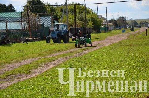 Кечкенә Якты Тауның шкатулка ясау остасы да бар (ФОТОРЕПОРТАЖ)