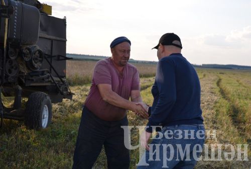 Чирмешән районында урак уңганнарын тагын бүләкләделәр (ФОТОРЕПОРТАЖ)