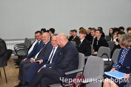 В Черемшанском районе вручили свидетельства выпускникам “Энергокласса”