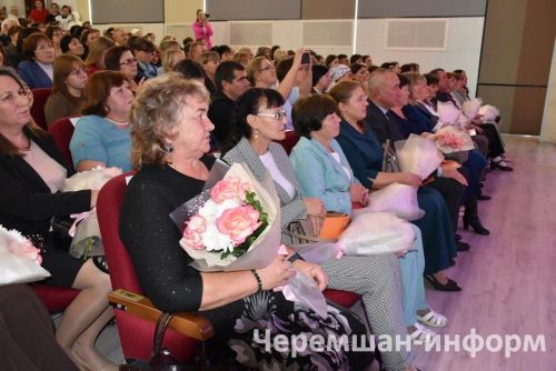 В Черемшане прошёл праздник, посвящённый Дню учителя (ФОТОРЕПОРТАЖ)