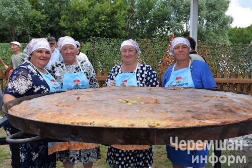 Чирмешән районындагы «Уяв» төсләре: озакка истә калачак бәйрәмнең фототарихы (ФОТОРЕПОРТАЖ)
