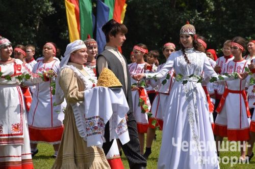 Чирмешән районындагы «Уяв» төсләре: озакка истә калачак бәйрәмнең фототарихы (ФОТОРЕПОРТАЖ)