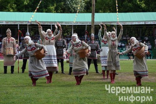 Чирмешән районындагы «Уяв» төсләре: озакка истә калачак бәйрәмнең фототарихы (ФОТОРЕПОРТАЖ)