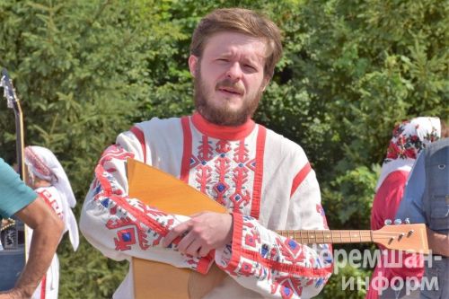 Чирмешән районындагы «Уяв» төсләре: озакка истә калачак бәйрәмнең фототарихы (ФОТОРЕПОРТАЖ)