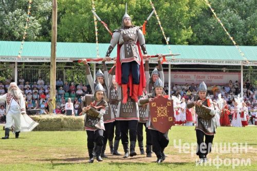 Чирмешән районындагы «Уяв» төсләре: озакка истә калачак бәйрәмнең фототарихы (ФОТОРЕПОРТАЖ)