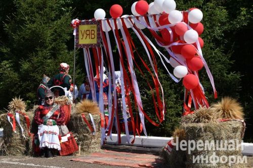 Чирмешән районындагы «Уяв» төсләре: озакка истә калачак бәйрәмнең фототарихы (ФОТОРЕПОРТАЖ)