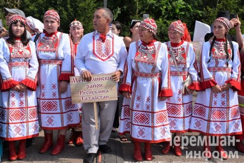 Чирмешән районындагы «Уяв» төсләре: озакка истә калачак бәйрәмнең фототарихы (ФОТОРЕПОРТАЖ)