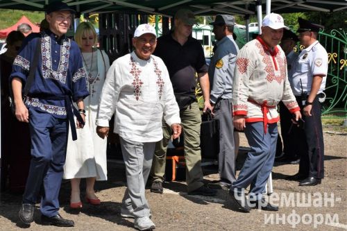 Чирмешән районындагы «Уяв» төсләре: озакка истә калачак бәйрәмнең фототарихы (ФОТОРЕПОРТАЖ)