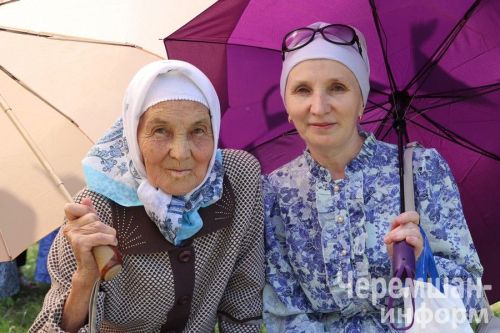 Бәркәтәдә Авыл көнендә туганнар, сыйныфташлар очрашты (ФОТОРЕПОРТАЖ)