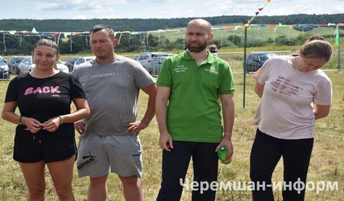 В Беркет-Ключе на фестивале «Семрух» собралось более 100 человек (ФОТОРЕПОРТАЖ)