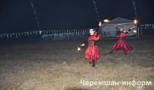 В Беркет-Ключе на фестивале «Семрух» собралось более 100 человек (ФОТОРЕПОРТАЖ)