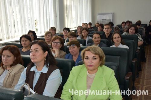 В Черемшанском районе вручили паспорта активистам "Движения Первых" (ФОТОРЕПОРТАЖ)