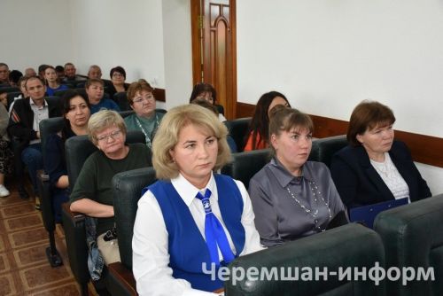 В Черемшанском районе вручили паспорта активистам "Движения Первых" (ФОТОРЕПОРТАЖ)