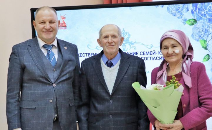 Чирмешәндә әллә ничә буын “Орион” яшьләр үзәгендә очрашты
