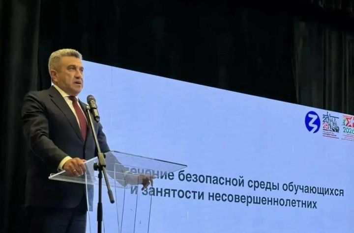 Госавтоинспекция призвала родителей показать детям пример безопасного поведения на дороге