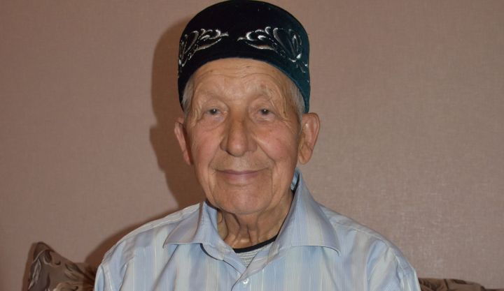 Жителю села Туйметкино Наилю Фассахову исполнилось 90 лет