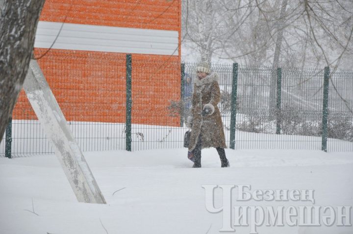 Россия Гидрометеорология үзәге Себердән килә торган кар штормы турында кисәтә