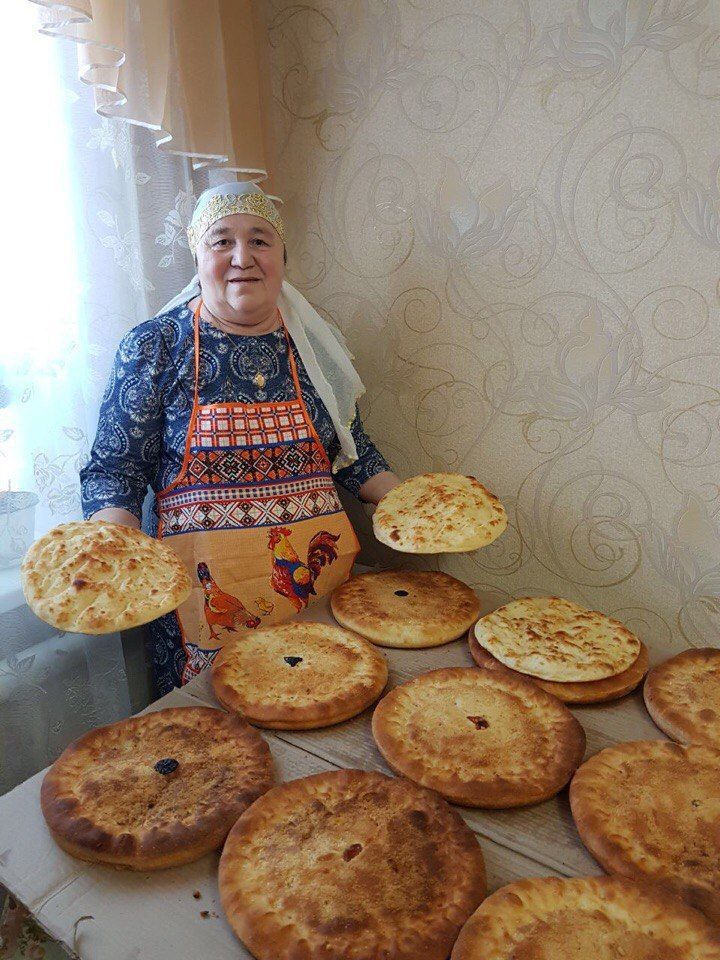 Әлфинур Гыйләҗева: “Көнгә 40 пирог пешергән чаклар булды”