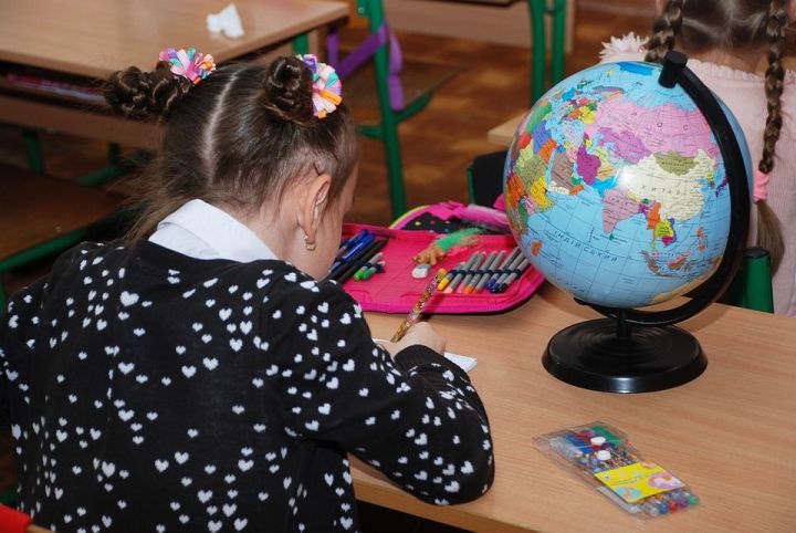 В российских школах хотят ввести ещё одну четверть и сократить летние каникулы
