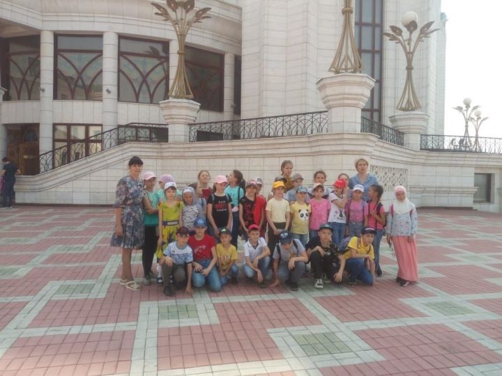 Учащиеся Черемшанского лицея запечатлели Казань на фото
