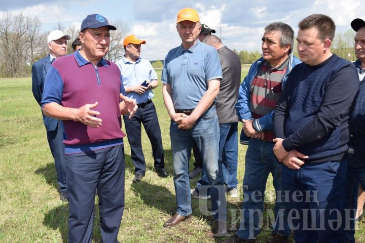 Марат Ахметов поздравил черемшанцев с благоприятными погодными условиями