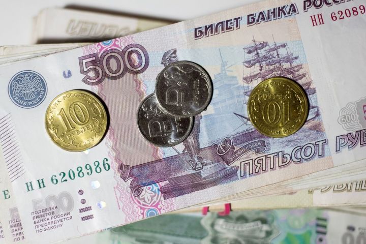 МРОТ в Татарстане для внебюджетников не должен быть ниже 14 тысяч рублей