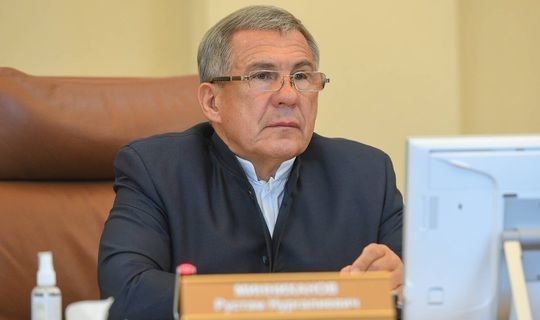 Президент Татарстана поручил жестко контролировать соблюдение требований Роспотребнадзора