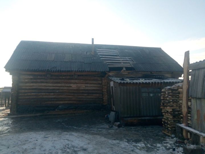 В деревне Казанка сгорел жилой дом