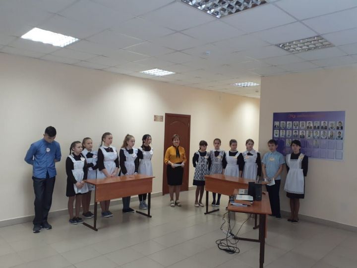 В День родного языка в Туйметкинской школе провели “Тамчы-шоу”