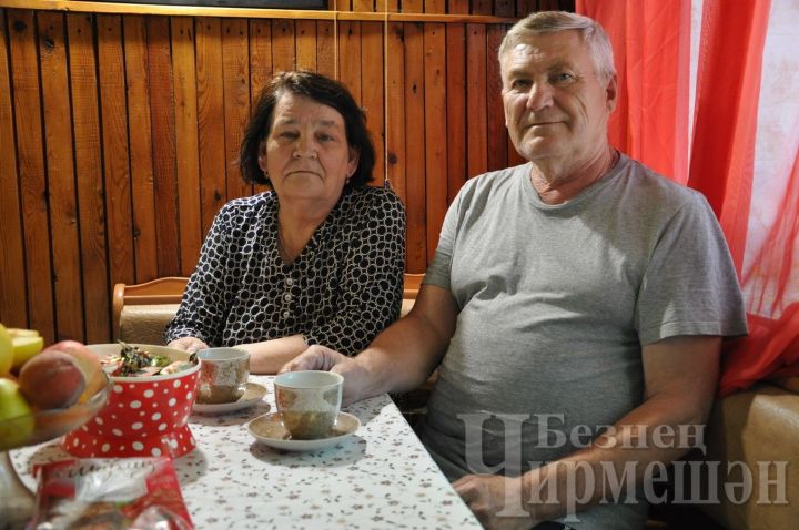 Николай и Наталья Мироновы из Черемшанского района воспитали десять детей