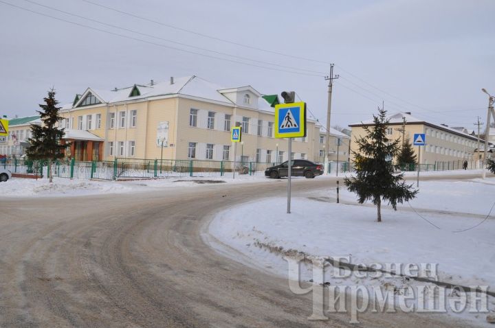ГИБДД Черемшанского района за один час выявила три нарушения правил дорожного движения