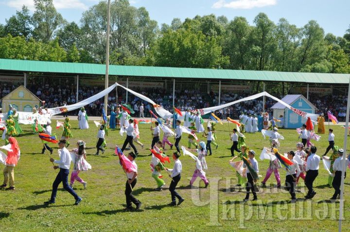 Обращение Президента Республики Татарстан Р.Н. Минниханова по случаю проведения праздника Сабантуй в 2021 году