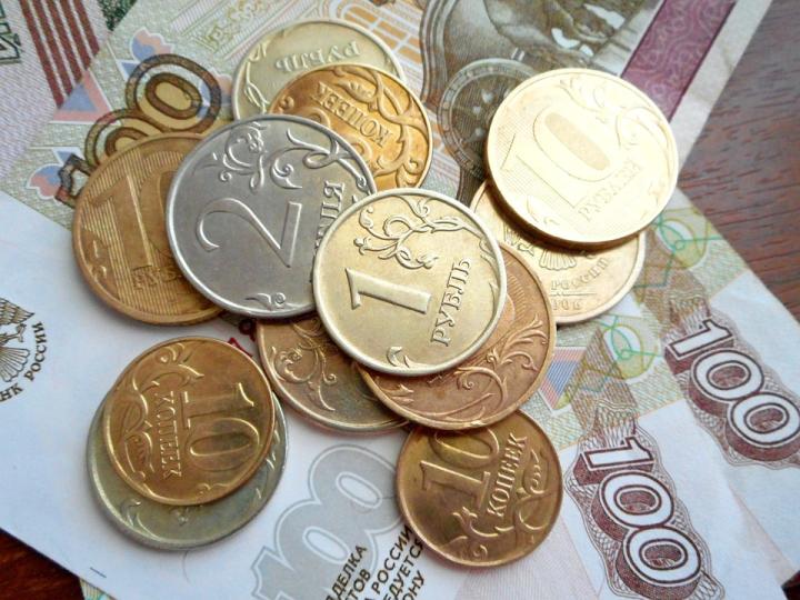 Аналитик объяснил, надо ли готовиться к очередному обвалу рубля