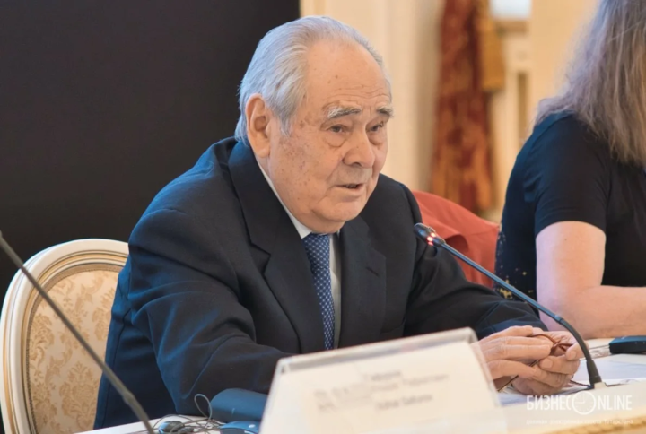 Миңнеханов Татарстанның Беренче Президентын юбилее белән котлады