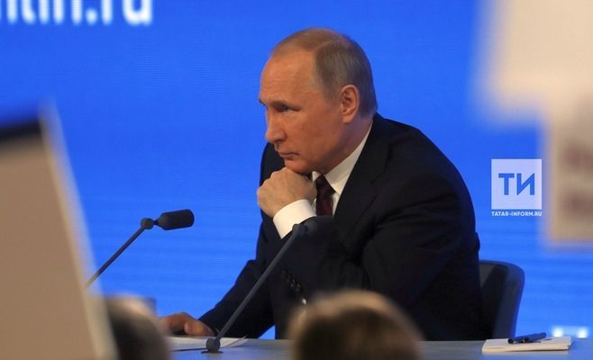 Владимир Путин хезмәт хакларын арттырырга кушкан