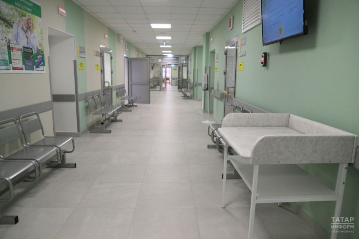 Татарстан Республикасының Сәламәтлек саклау министрлыгы диагностика җиһазлары яңартылган сырхауханәләрне атады